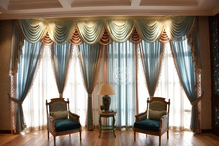 豪宅别墅搭配欧美风窗帘尊贵的奢华与低调