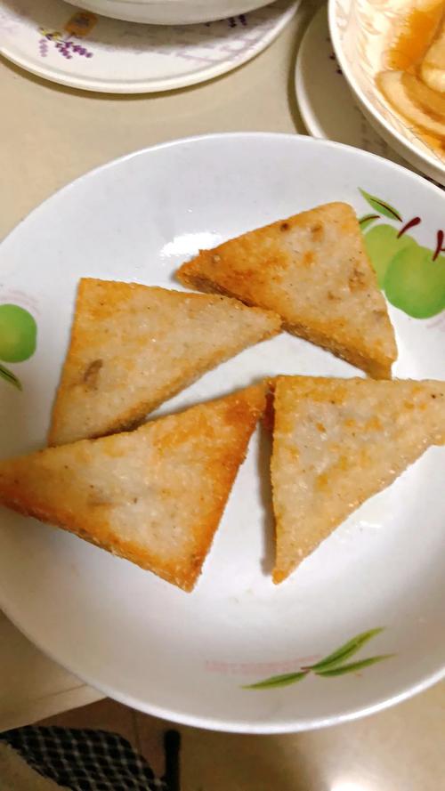 芋粿三角粿窝芋头福建福州特色小吃香芋传统传统糕点