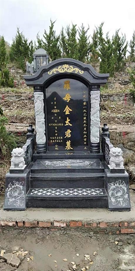 熙和集团现代农村墓碑的几种样式