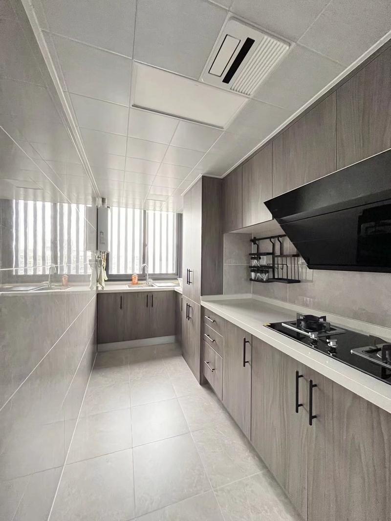 80平米轻奢风格三室厨房装修效果图橱柜创意设计图