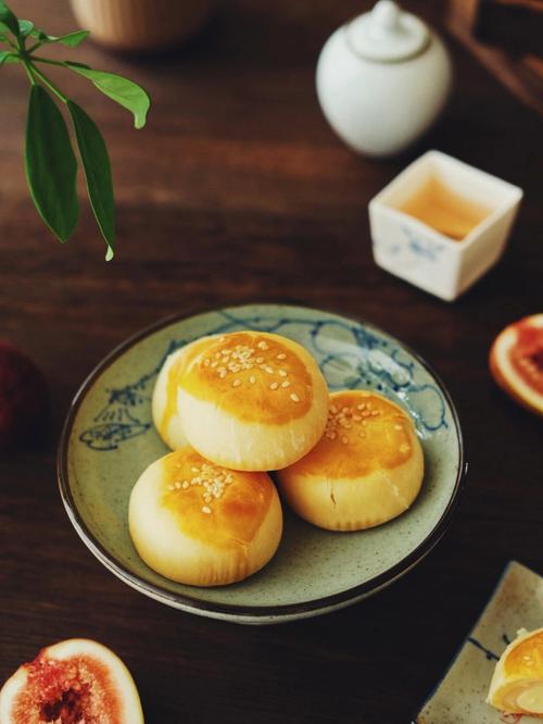 食物摄影笔记蛋黄酥中式茶点中秋美食