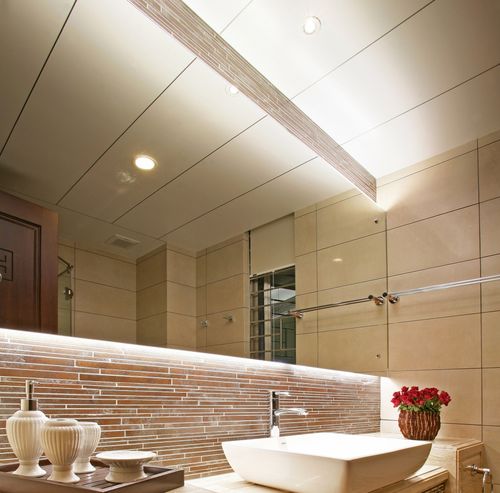 简约现代风格浴室吊顶效果图设计