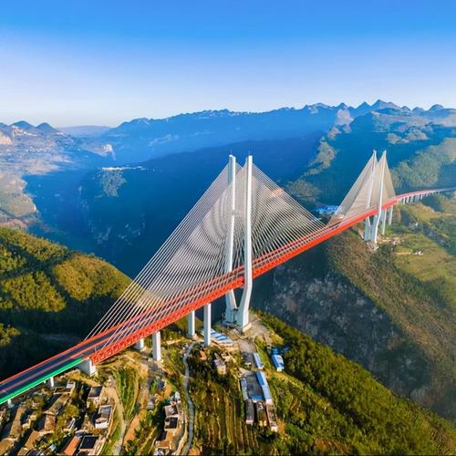 中国花10亿建世界第一高桥获建筑界诺贝尔奖美国人都酸了