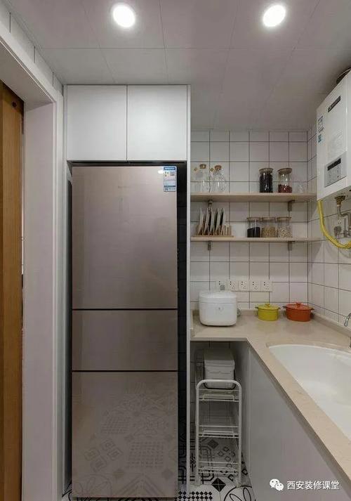 冰箱放厨房最好怎么放是个问题