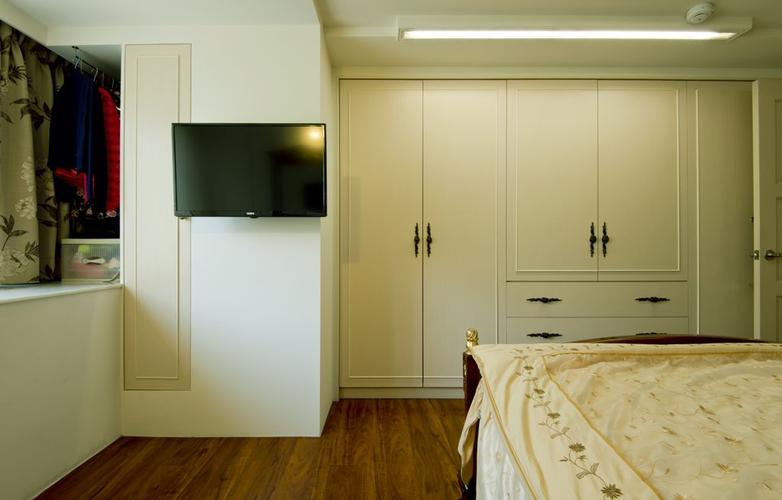 欧式现代卧室橱柜设计装修图