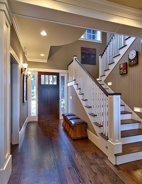 深木质地板白色侧面四居楼梯装修效果图