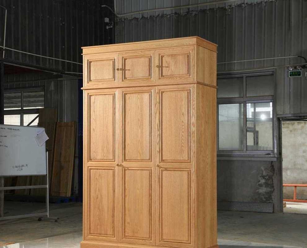 白橡木美式衣柜实木直铣出来的框线.参考尺寸1.5m2.4m0.6m.悠闲