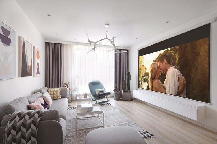 观点客厅选大尺寸电视还是投影机