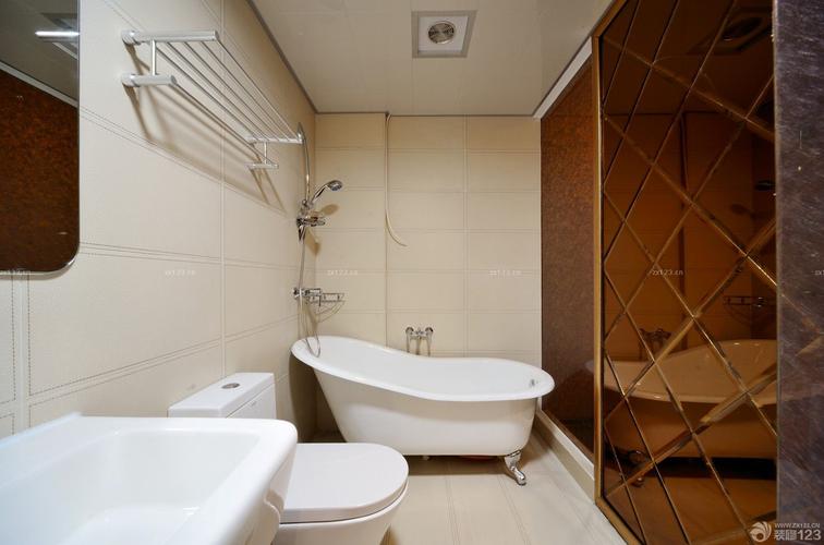 沉稳室内卫生间浴室铝扣板吊顶装修实景图设计456装修效果图