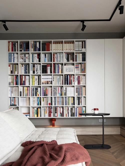 全屋定制丨书房与客厅一体化设计的完美结合