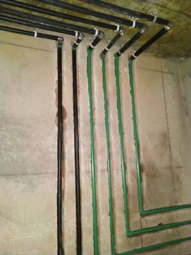 水电开槽布管必须横平竖直规范施工每一个节点确保施工的品质与安全