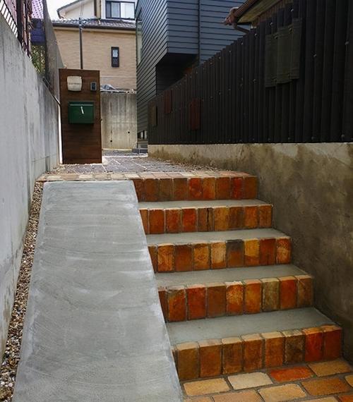 日本装修做得好细门前台阶都带斜坡为何国内设计师不学