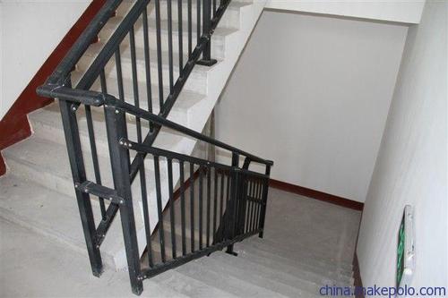 海南锌钢楼梯扶手小区楼梯扶手别墅区铝合金楼梯扶手价格图片