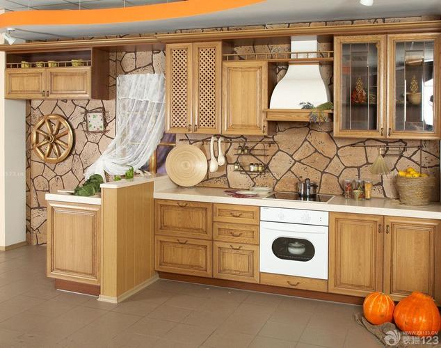 最新美式厨房仿古砖效果图欣赏设计456装修效果图