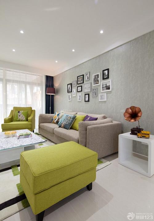 现代简约风格客厅沙发颜色搭配装修图片设计456装修效果图