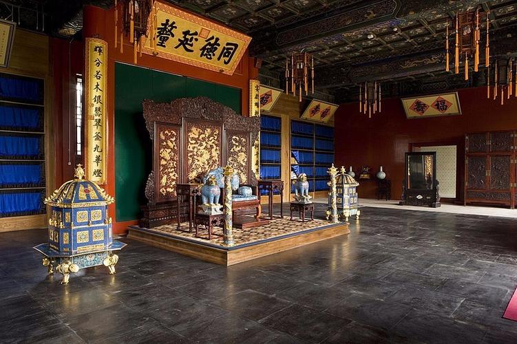 恭王府紫檀家具是如何流失台北故宫的下|