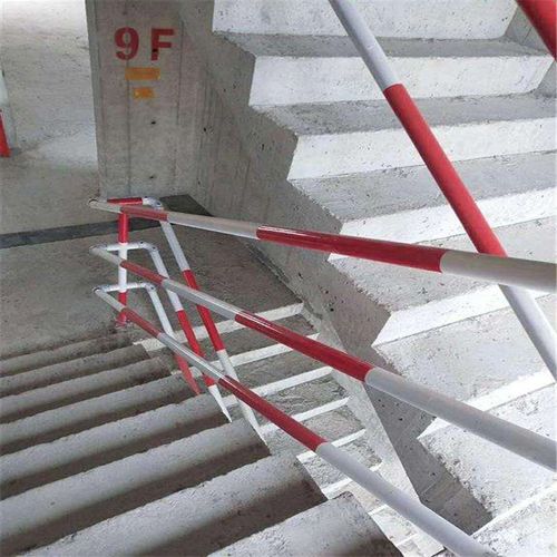 楼梯扶手立杆工地楼梯临时安全用防护栏临时楼梯防护栏扶手建筑