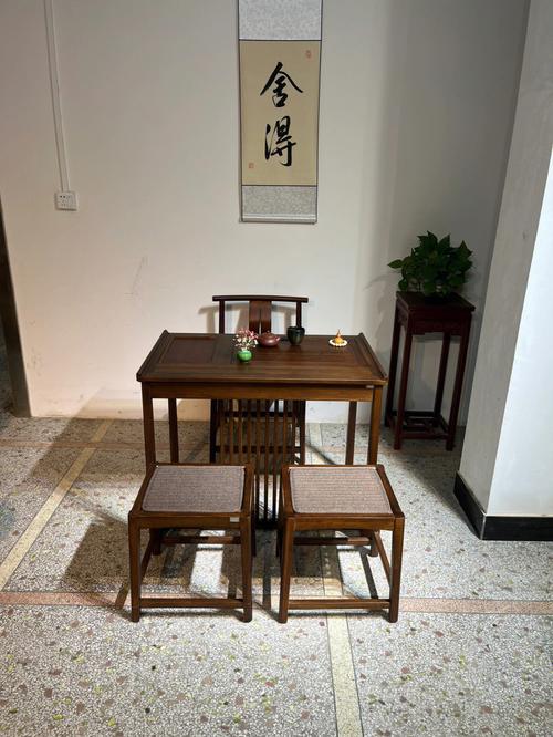 09米阳台小茶桌