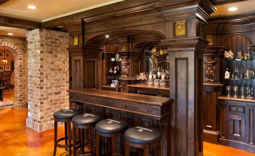 美式家庭酒吧吧台装修效果图片