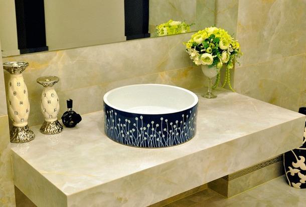 厕所欧式风格卫生间陶瓷台盆图片装修效果图