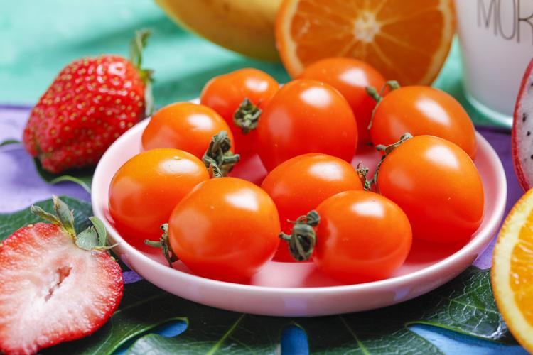 蔬菜水果番茄西红柿圣女果长寿果美食世界酸甜美味的圣女果图片