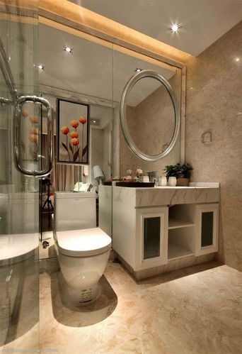现代时尚浴室椭圆镜子室内装修效果图