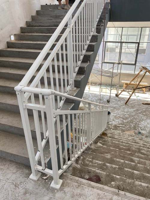 锌钢楼梯扶手安全通道防护栏