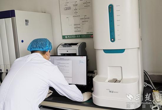 全自动微生物质谱检测系统让黄石医学检验迈入质谱时代