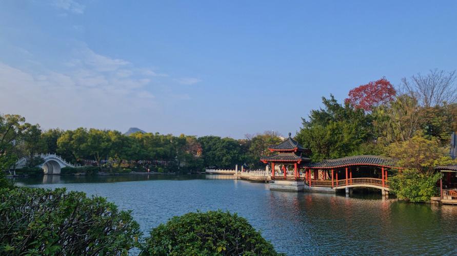 桂林市区休闲旅游好去处榕湖