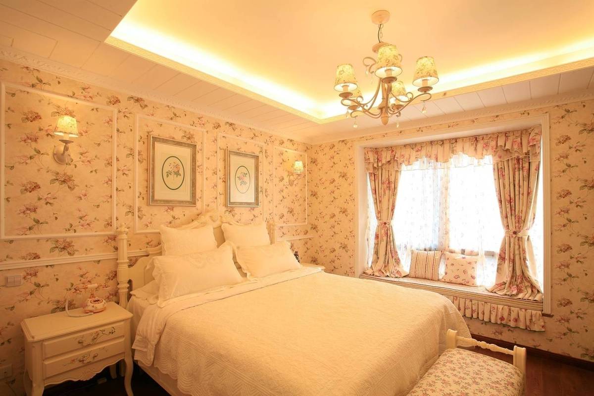 设计理念房间采用暖色调让房间的主人拥有更好的休息空间.