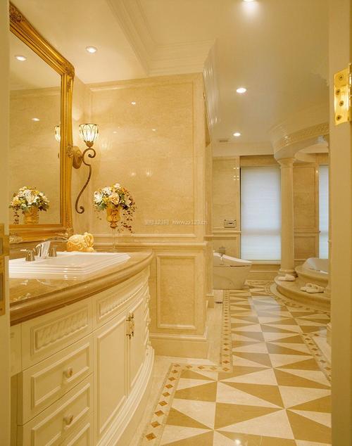 欧式别墅卫生间整体浴室柜装修图片