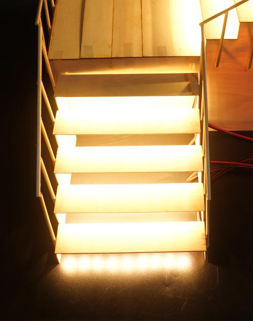 网红钢琴楼梯台阶灯条踏步感应led灯带人体智能流水追光灯嵌入式灯带1