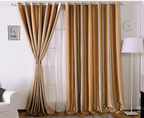 挂钩式窗帘还可以起到降音的效果可以让室内的噪音得到一定的改善
