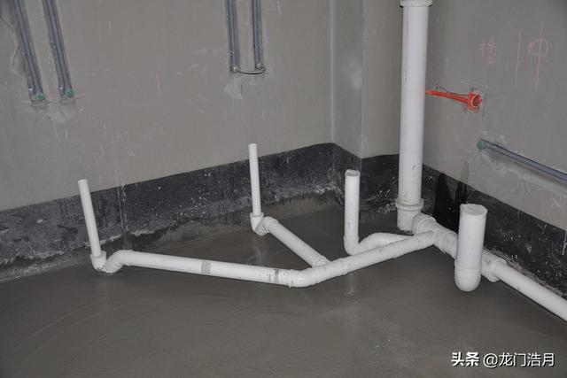 卫生间排水管安装细节不容忽视