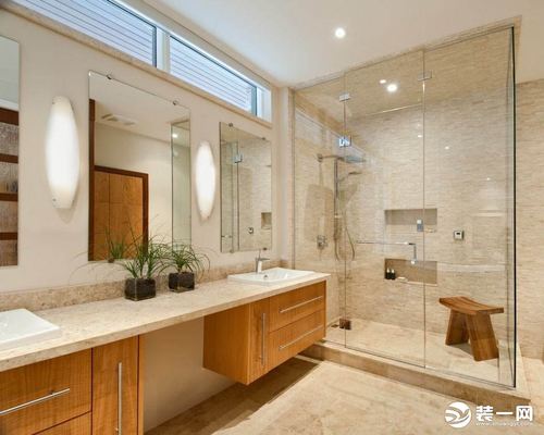 四居室现代卫生间双台盆洗手池设计