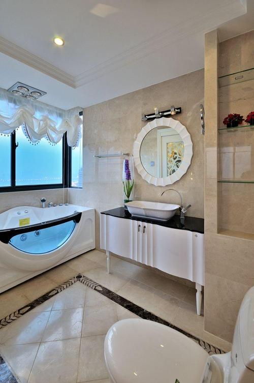 简欧风格四居室卫生间浴缸装修图片效果图158690298