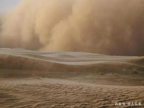 黄沙千里卷土重来这场沙尘暴再次敲响生态治理警钟