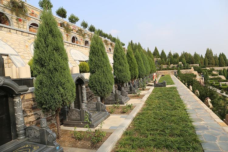 平山中山陵园墓地价位如何一平米大概多少钱