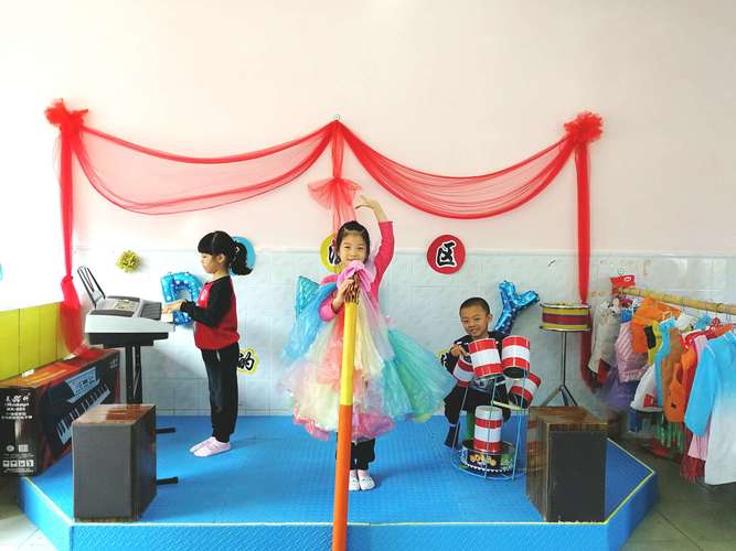 游戏伴成长记兴城中心幼儿园综合游戏室创设