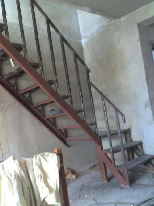 焊接楼梯
