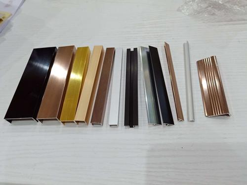 各种铝合金造型装饰线条