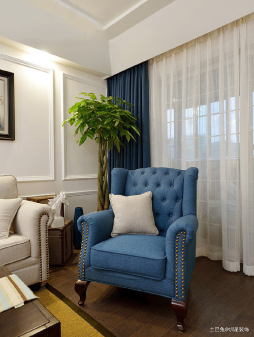 客厅窗帘客厅美式经典120m05三居设计图片赏析