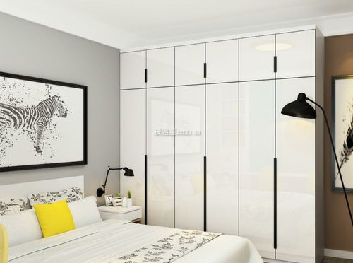 2022现代卧室三开门白色板式衣柜图片装信通网效果图