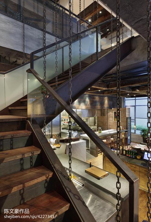 意大利餐厅楼梯装修设计效果图