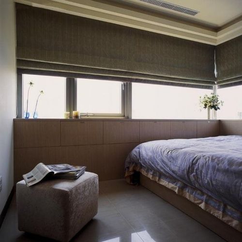 现代风格卧室窗户设计装饰效果图