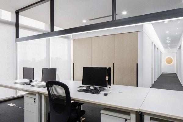 100平方小型办公室装修设计案例效果图
