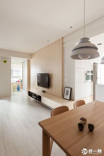 阳泉90平米两室一厅原木色现代简约风格装修效果图