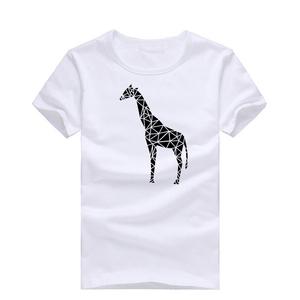 长颈鹿图案t恤