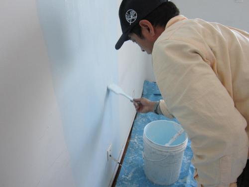 北京刷墙刷漆施工队二手房刷墙师傅墙面翻新办公室装修刷墙