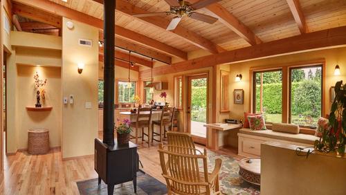 木屋室内效果图欣赏为您提供丰富的实用的家居装修木屋室内案例总